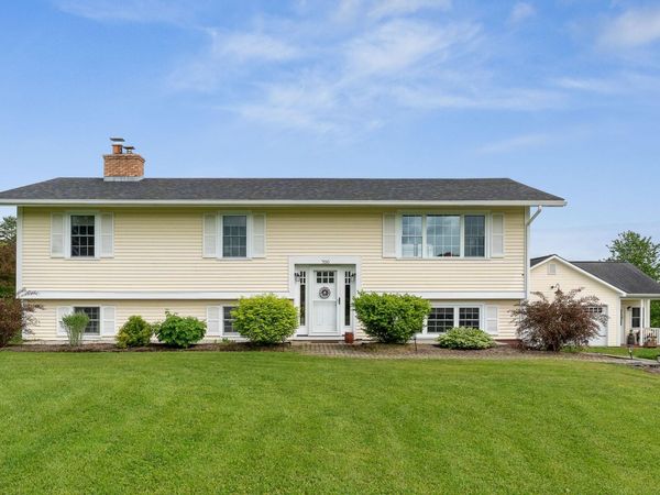 700 Cherry Tree Hill Road, East Montpelier, VT 05651