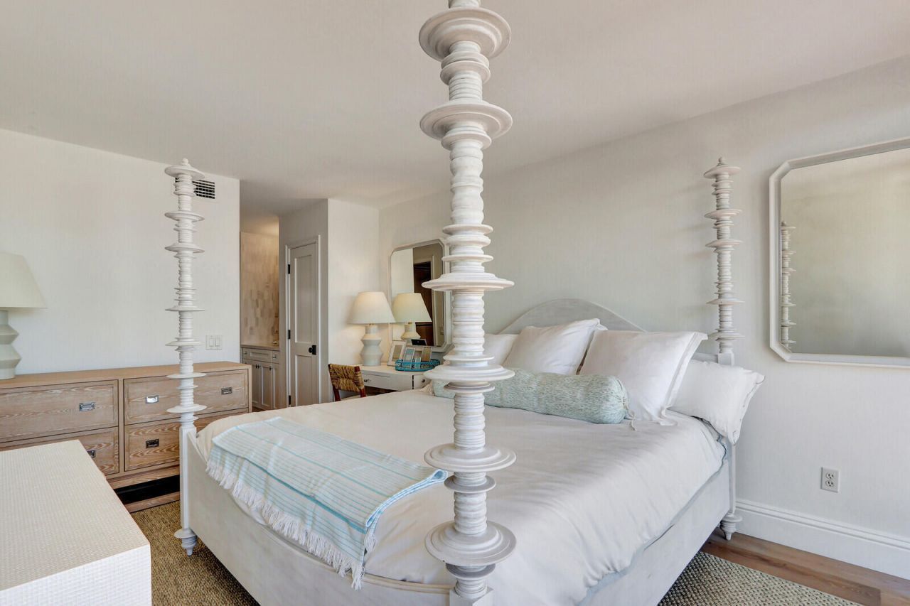 225 Beach Road, Unit 204, Tequesta, FL 33469 Photo