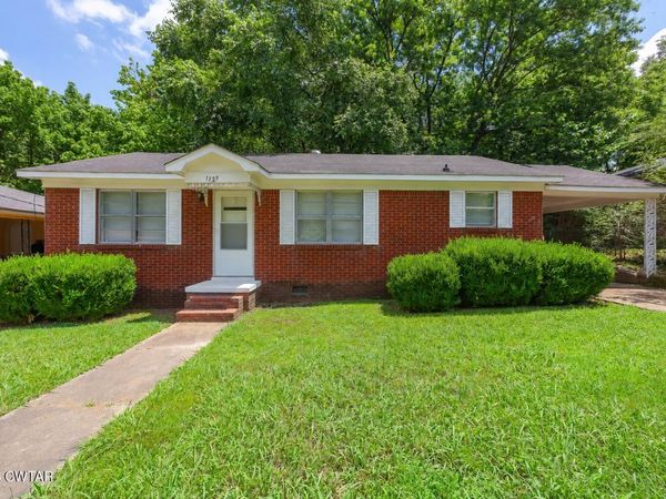 1129 Edgewood Avenue , Brownsville, TN 38012