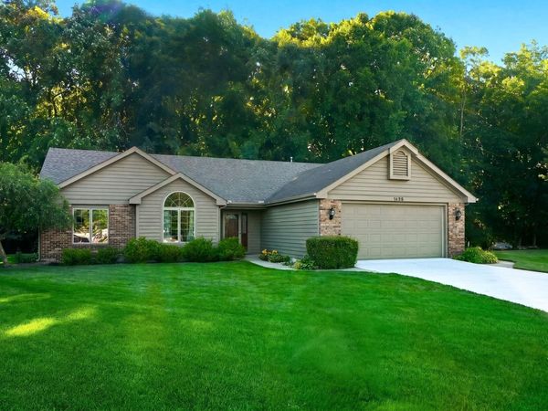1635 Summer Glen Place, Fort Wayne, IN 46825