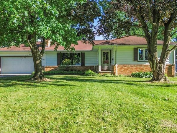 5635 Yorktown Lane, Austintown, OH 44515