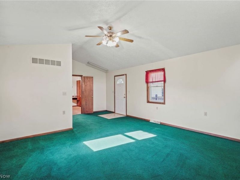 5635 Yorktown Lane, Austintown, OH 44515 Photo 41