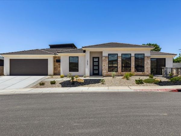 1043 N FALCON VW , Hurricane, UT 84737
