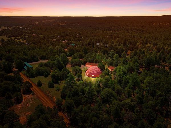 20 Hummingbird , Tijeras, NM 87059