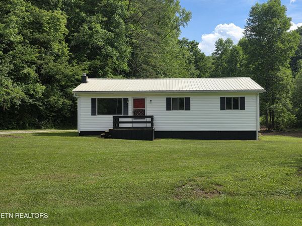 125 Willoughby Lane, Robbins, TN 37852