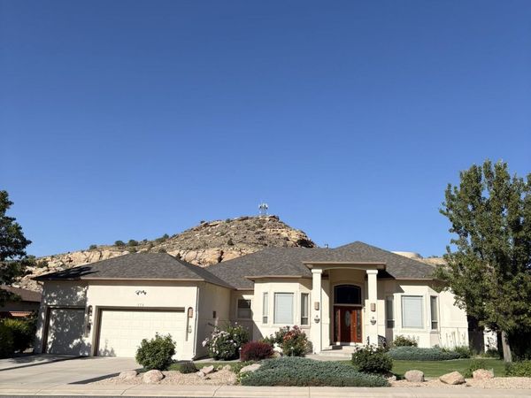 378 Caprock Drive, Grand Junction, CO 81507