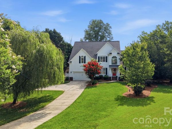 10203 Rougemont Lane, Charlotte, NC 28277