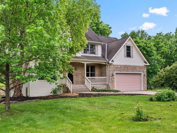 3910 Berlin Station Road , Delaware, OH 43015
