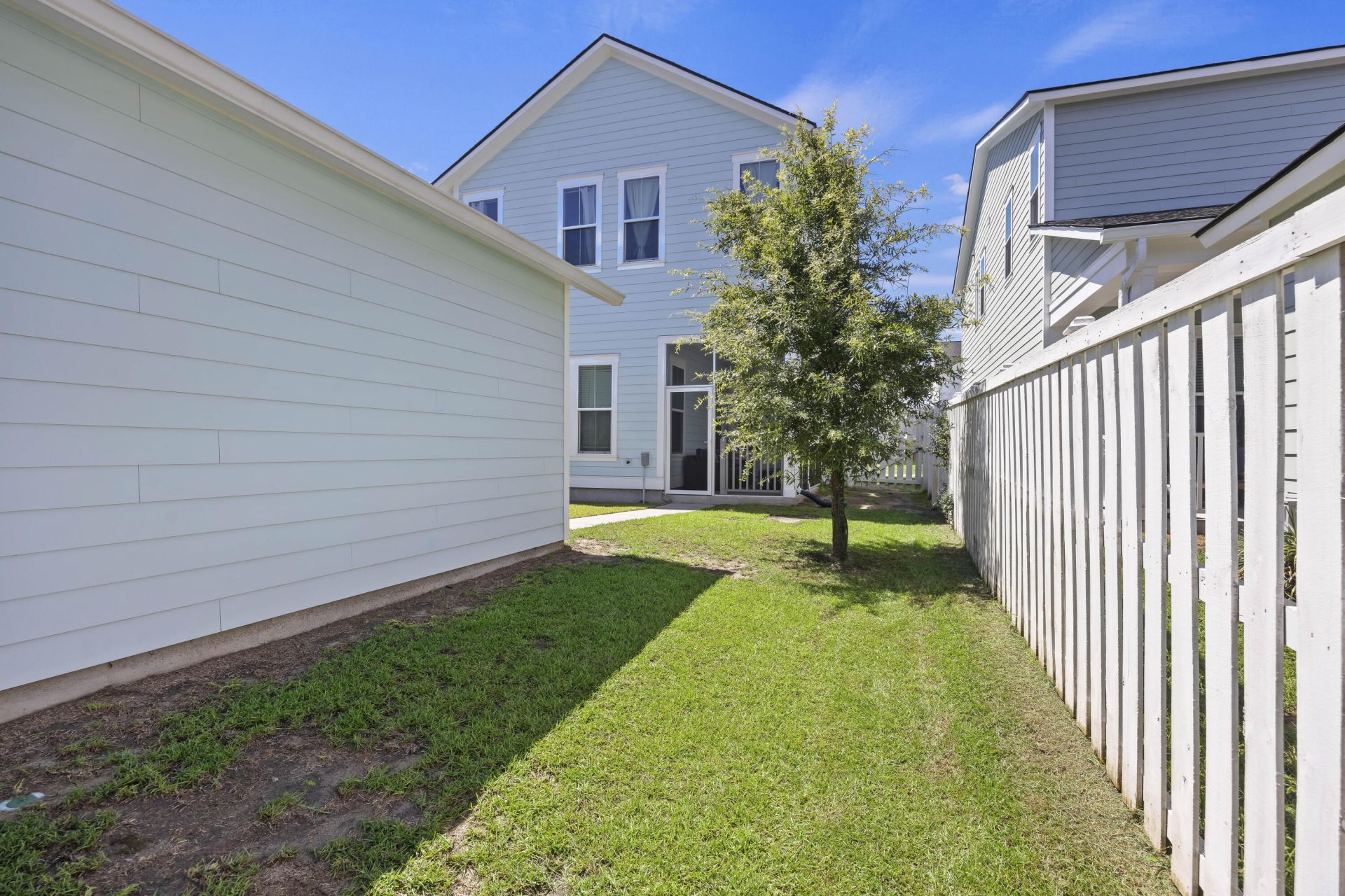 204 Magnolia Garden Drive Photo 35