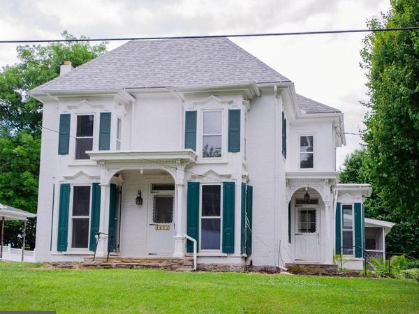 2615 WALNUT BOTTOM ROAD, CARLISLE, PA 17015