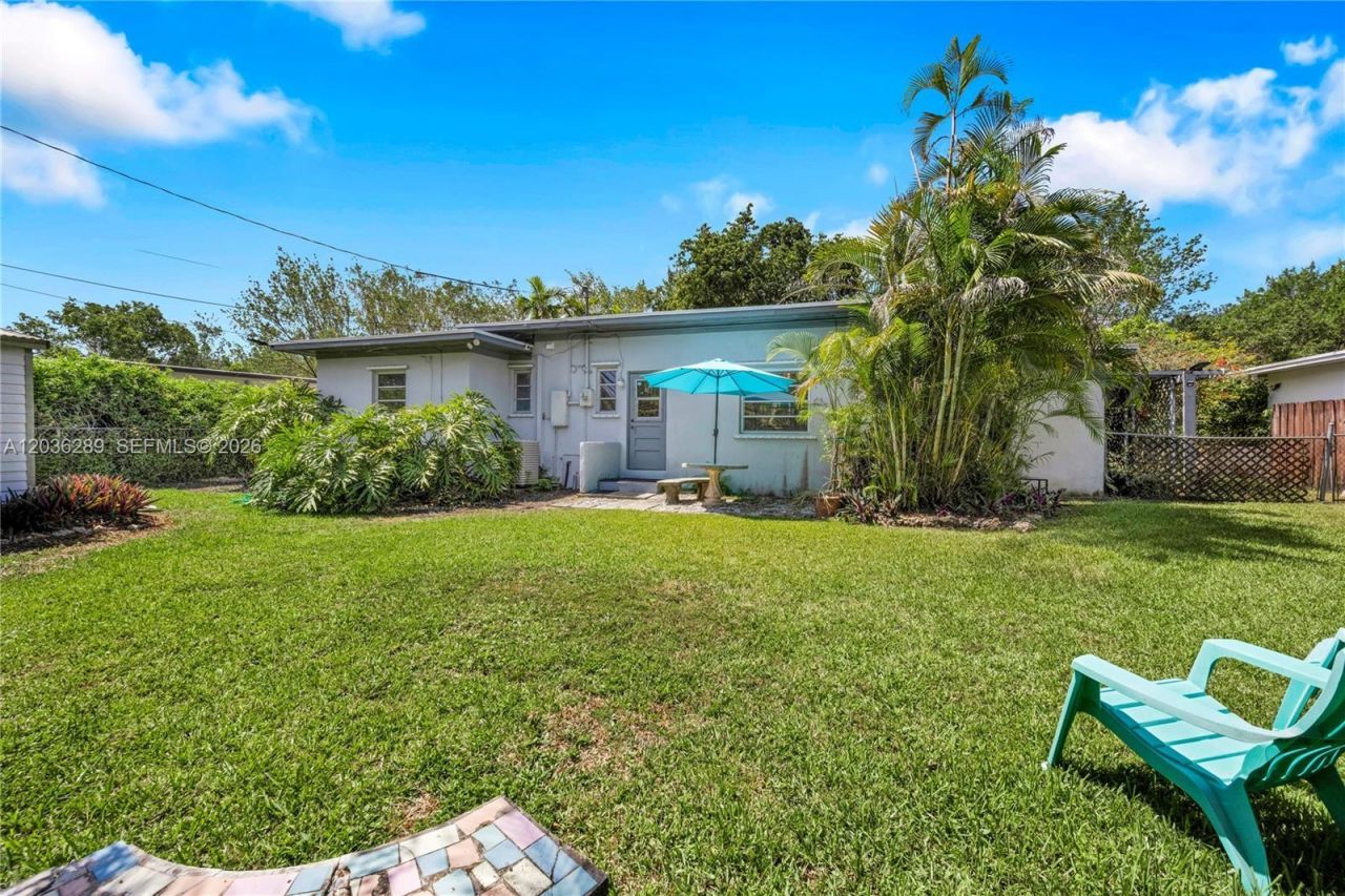 5971 SW 48th St, Miami, FL 33155 Photo