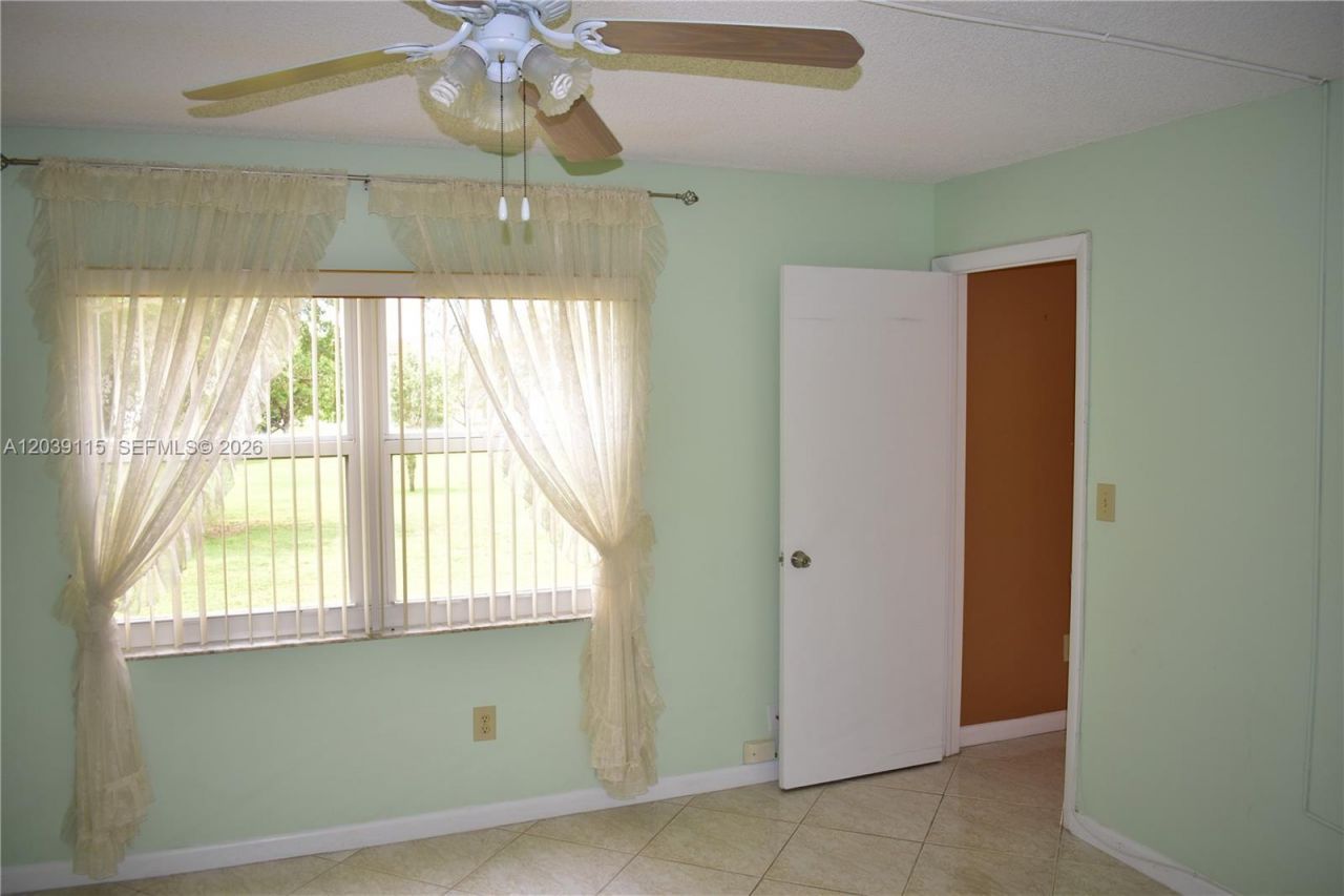 9300 Sunrise Lakes Blvd, Unit 208, Sunrise, FL 33322 Photo