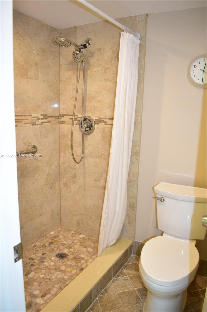 9300 Sunrise Lakes Blvd, Unit 208, Sunrise, FL 33322 Photo