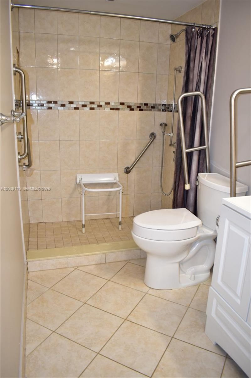 9300 Sunrise Lakes Blvd, Unit 208, Sunrise, FL 33322 Photo