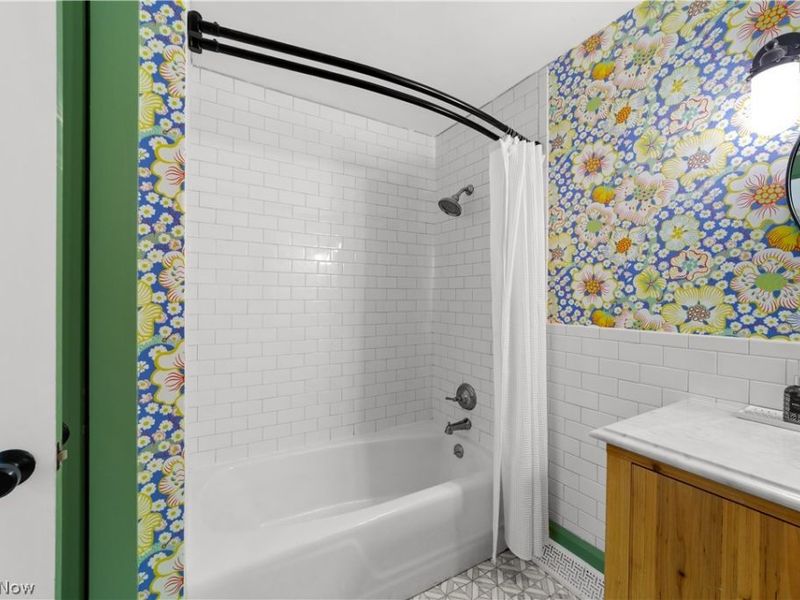 19125 E Shoreland Avenue, Rocky River, OH 44116 Photo 27