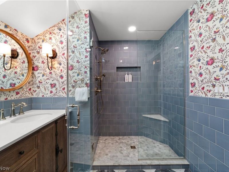 19125 E Shoreland Avenue, Rocky River, OH 44116 Photo 32