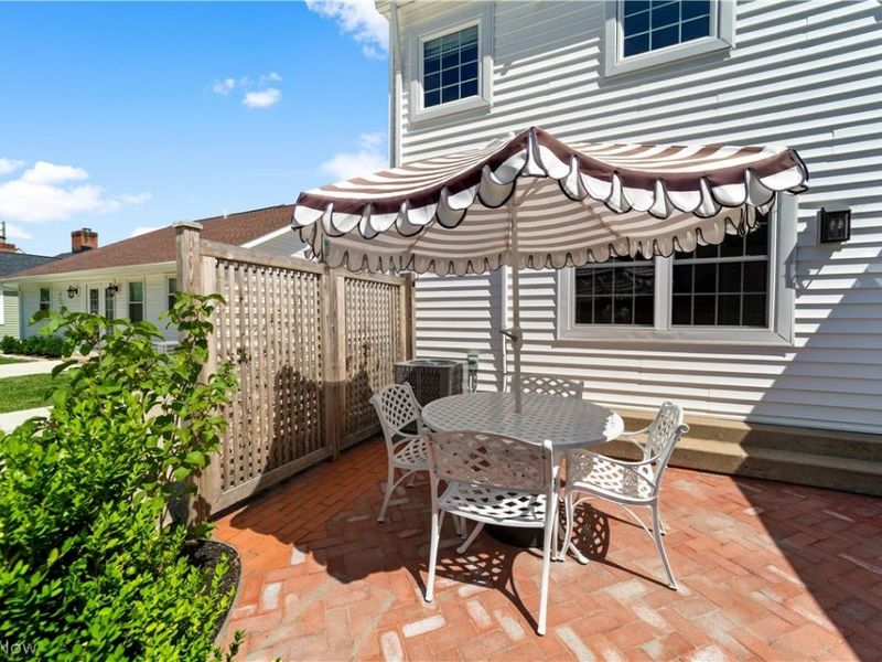 19125 E Shoreland Avenue, Rocky River, OH 44116 Photo 44