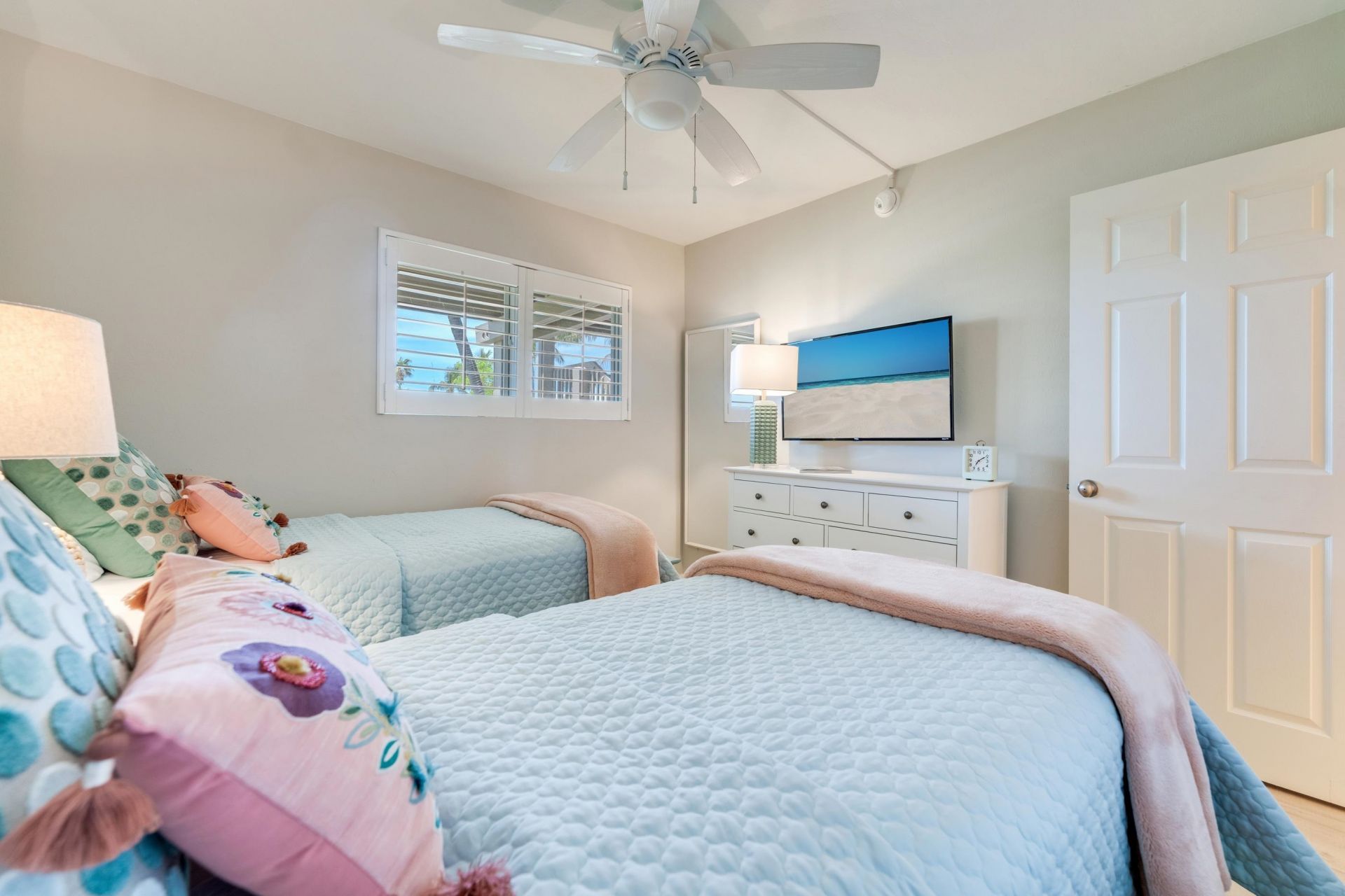 905 Marina Villas, Unit 905, Captiva, FL 33924 Photo