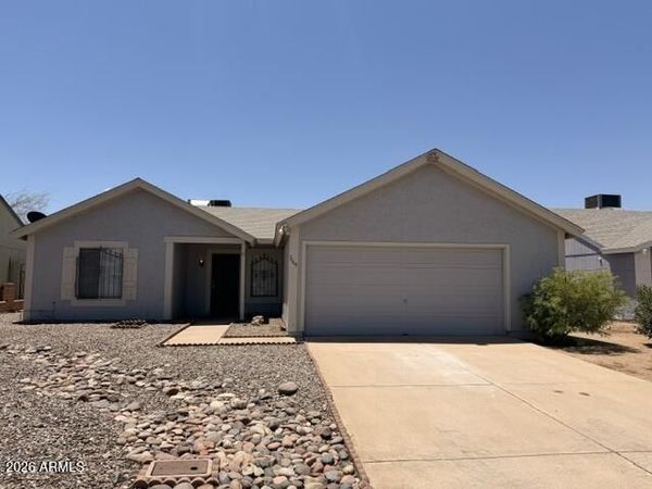 7665 W MINNEZONA Avenue, Phoenix, AZ 85033