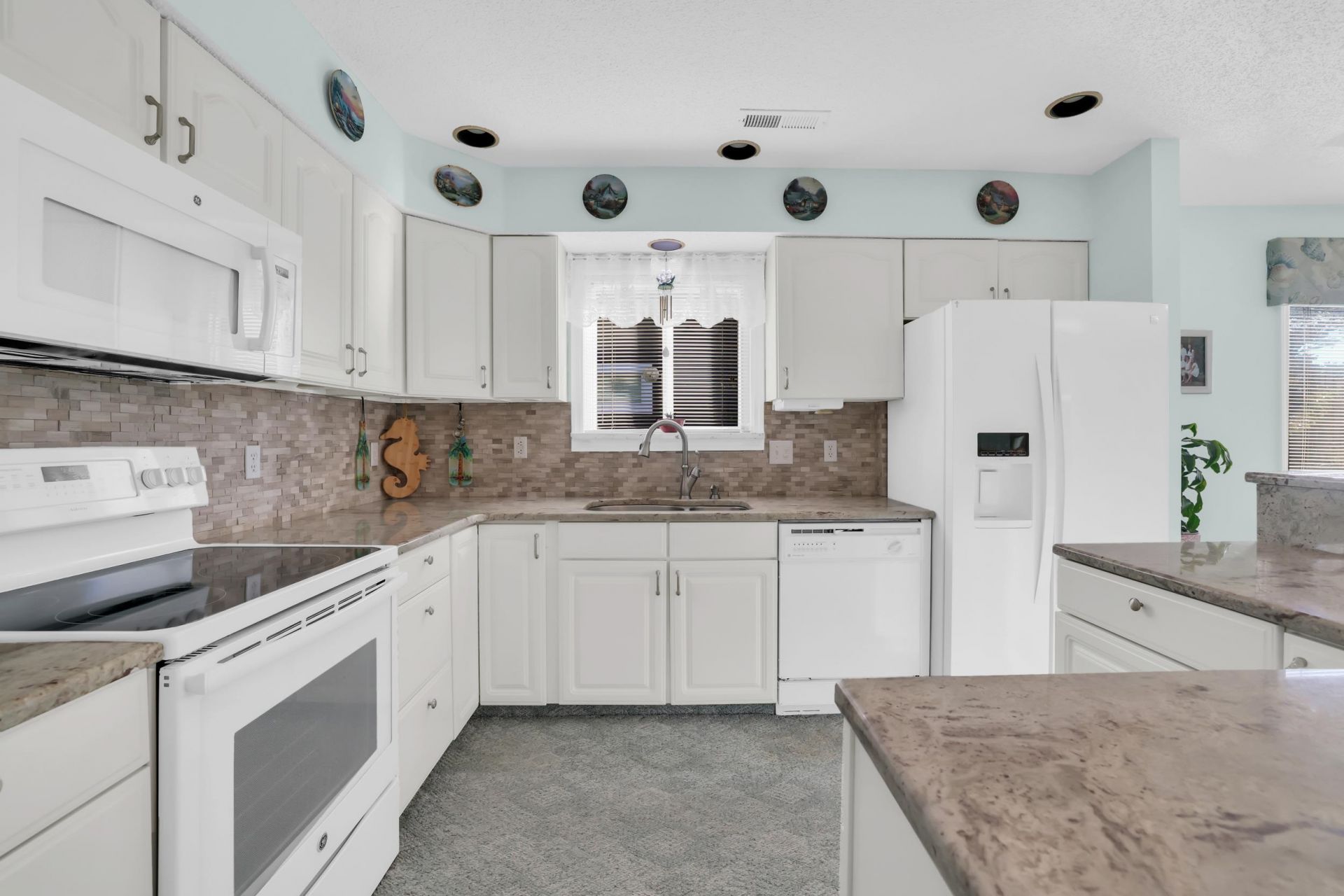 4612 Hedrick St. Photo 12
