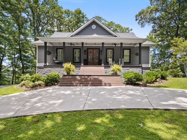 2245 Ravens Den Rd, Sewanee, TN 37375