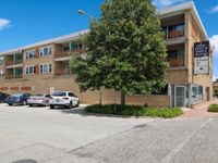 3830 W 95th Street, Evergreen Park, IL 60805 primary photo