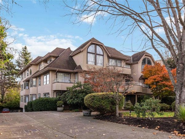 3263 Alder St , Unit #104, Victoria, BC V8X 1P3