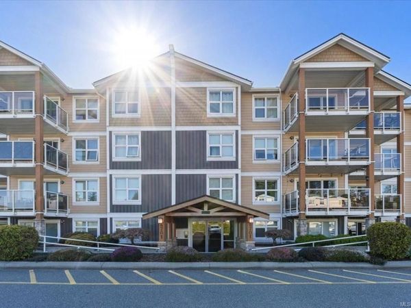 4701 Uplands Dr , Unit #204, Nanaimo, BC V9T 5Y2