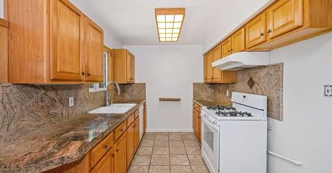 179 Price Way, Folsom, CA 95630 Photo