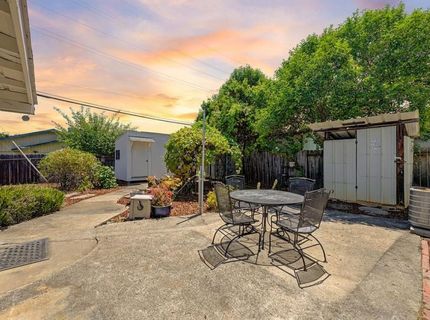 179 Price Way, Folsom, CA 95630 Photo