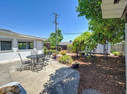 179 Price Way, Folsom, CA 95630 Photo