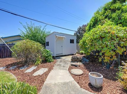 179 Price Way, Folsom, CA 95630 Photo