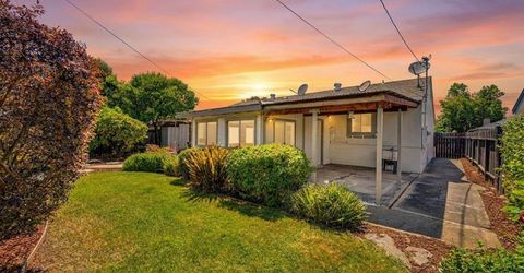 179 Price Way, Folsom, CA 95630 Photo