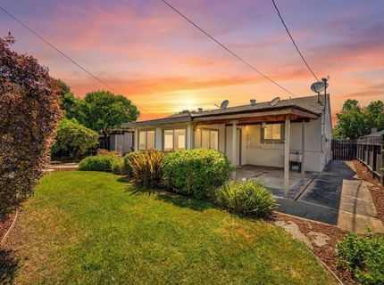 179 Price Way, Folsom, CA 95630 Photo