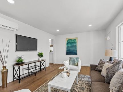 5625 La Campana Way, Sacramento, CA 95822 Photo