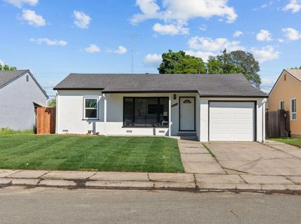 5625 La Campana Way, Sacramento, CA 95822 Photo