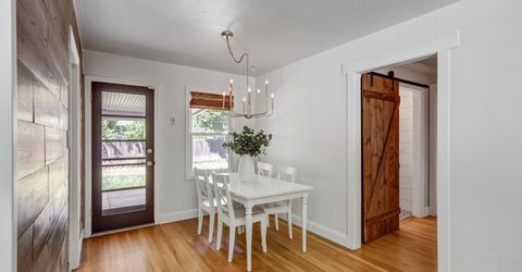5660 Velma Way, Sacramento, CA 95824 Photo