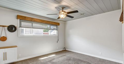 5660 Velma Way, Sacramento, CA 95824 Photo