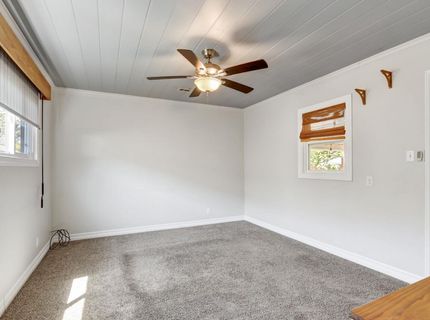 5660 Velma Way, Sacramento, CA 95824 Photo
