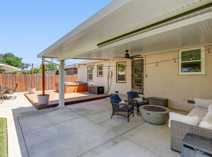 5660 Velma Way, Sacramento, CA 95824 Photo
