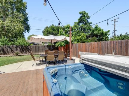 5660 Velma Way, Sacramento, CA 95824 Photo