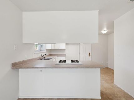 5504 Eagle View Way, Sacramento, CA 95842 Photo