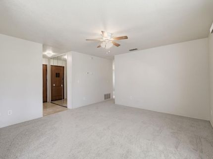5504 Eagle View Way, Sacramento, CA 95842 Photo