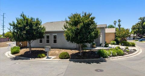1009 Fairmont Ct, Modesto, CA 95354 Photo