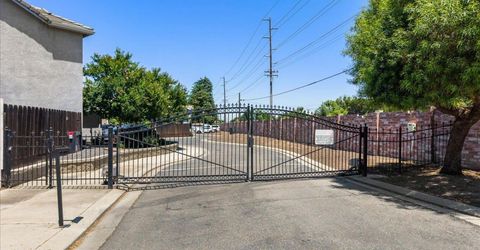 1009 Fairmont Ct, Modesto, CA 95354 Photo