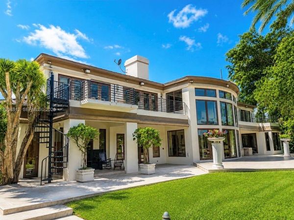 10395 SW 67th Ave, Pinecrest, FL 33156