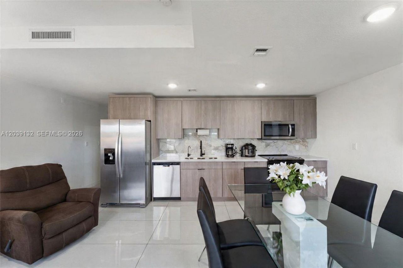 14590 SW 260th St, Homestead, FL 33032 Photo