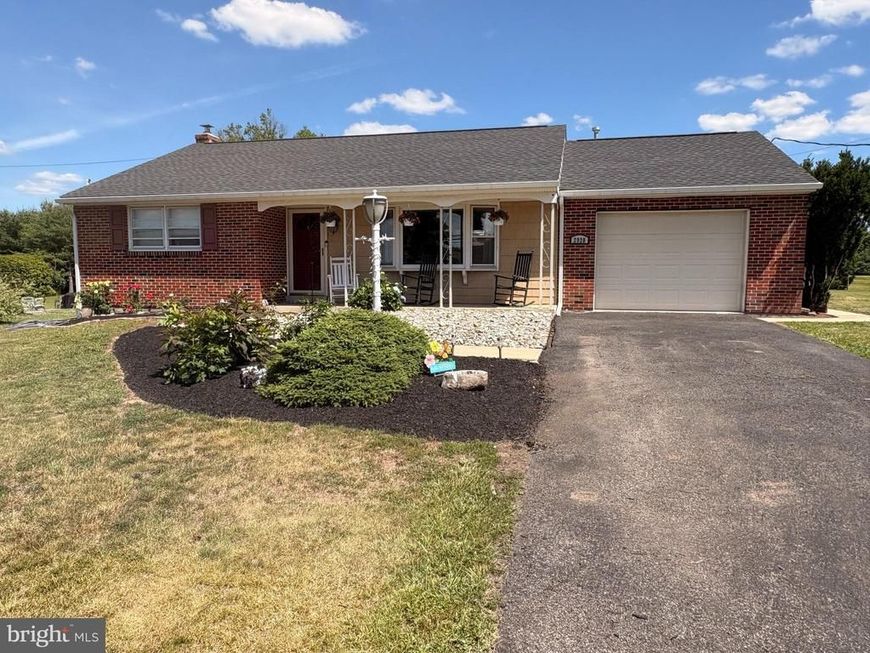 2928 New Hanover Square Road, Gilbertsville, PA 19525 Main Photo
