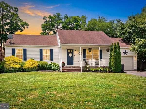 3 NOR LAINE DRIVE, COOKSTOWN, NJ 08511