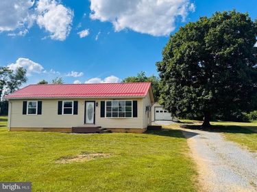 211 FAIR LN , WINCHESTER, VA 22603
